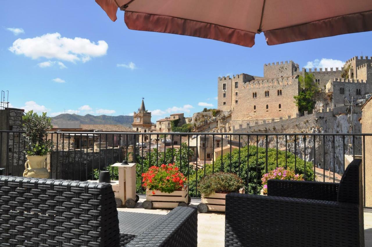 Villetta In Centro Storico Caccamo Luaran gambar